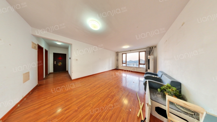 高铁新干线 3室2厅 南 北-客厅