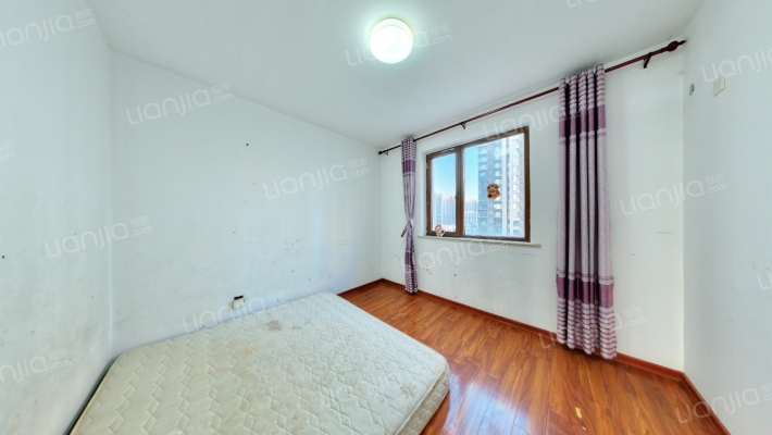 高铁新干线 3室2厅 南 北-卧室B