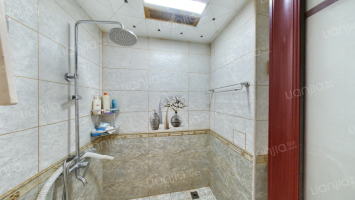 香邑溪谷精装两居 拎包入住 房本满无尾款-卫生间