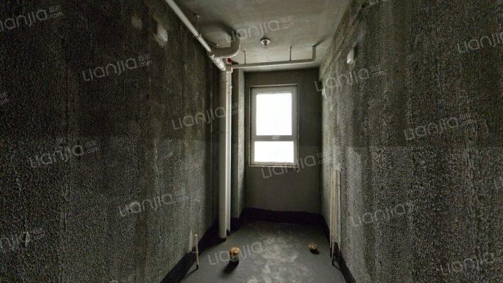 联合七号院东院   南北通透大三居  毛坯满二-卫生间A