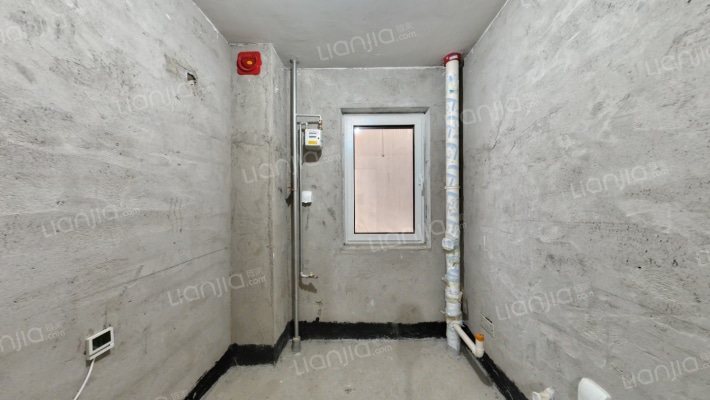 小洋房，南北通透，采光视野好配套设施齐全交通便利-厨房