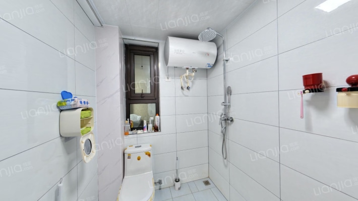 品质社区 保利物业 集中供暖 全明格局-卫生间