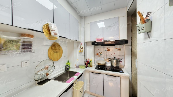 品质社区 保利物业 集中供暖 全明格局-厨房