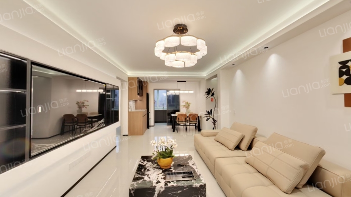 本房子在德信公园北侧 精装修大三居-客厅