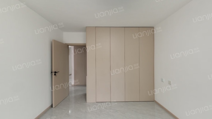 香邑溪谷洋房 下跃，边户，大院子，带装修-卧室B