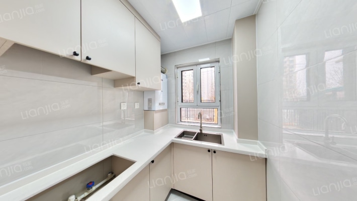 香邑溪谷洋房 下跃，边户，大院子，带装修-厨房