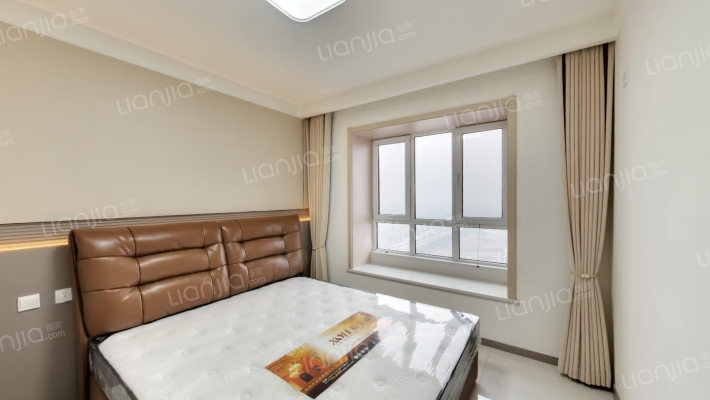 此房满二税少 中高楼层 全天采光无遮挡 精装未住-卧室C