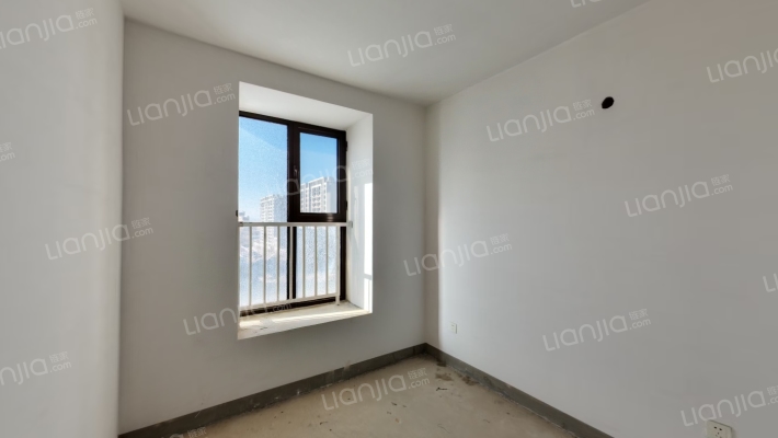 鸿坤理想湾南区 2室1厅 南-卧室B