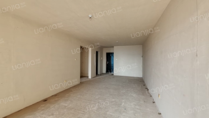 名流一品 全南两居室 范阳主路 电梯房 中间楼层采光好-客厅