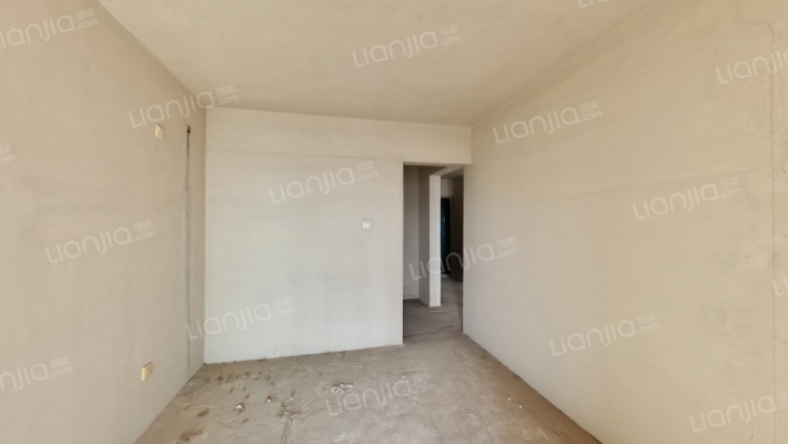 名流一品 全南两居室 范阳主路 电梯房 中间楼层采光好-卧室A