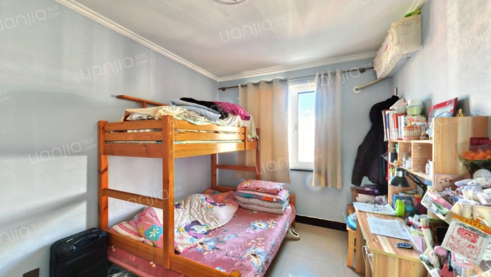 二康南 建设路上 精装修  南北通透 两居-卧室A