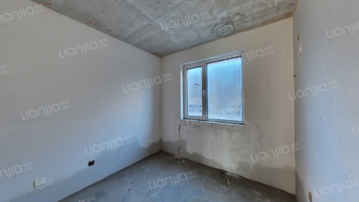 房子是南北通透三居室， 户型好居住舒适-卧室B