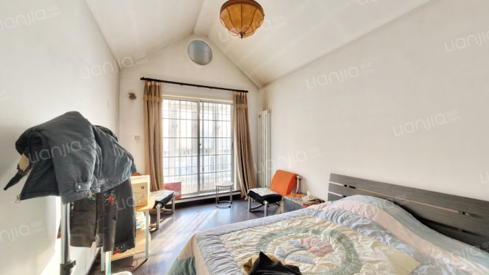 名流丽苑 4室2厅 南 北-卧室B