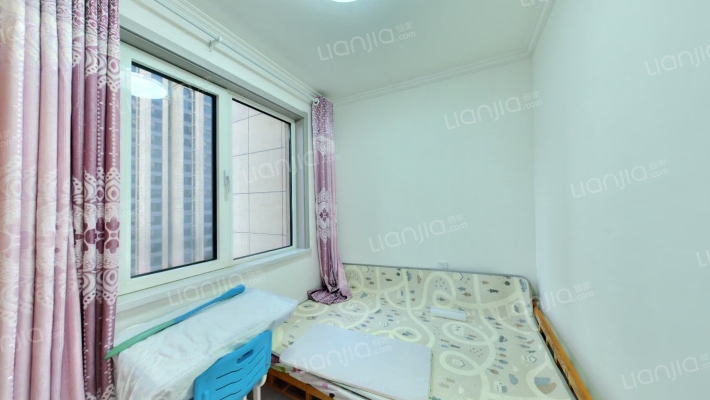 南北通透三居室中间楼层采光充足视野开阔-卧室C