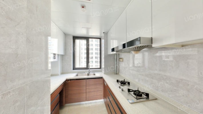 精装修，南北通透户型，楼层好，视野佳-厨房