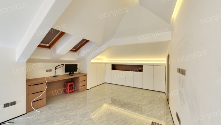 自住精装修 带阁楼 中高楼层 全天采光-卧室D