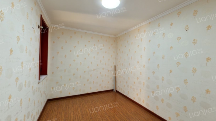 鸿坤理想湾南区 3室1厅 南-卧室C