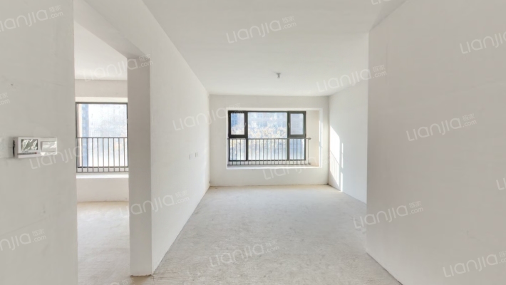 华远海蓝城 3室2厅 南 北-客厅