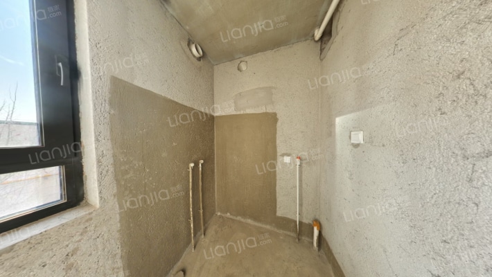 华远海蓝城 3室2厅 南 北-卫生间