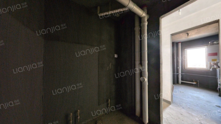 东南向的户型，采光好，户型好，视野好-卫生间