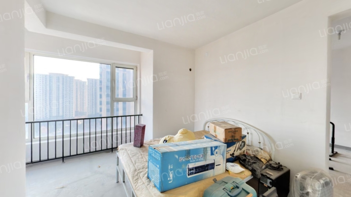 东南向的户型，采光好，户型好，视野好-卧室B