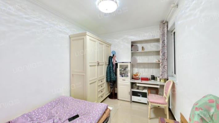 南向的户型，采光好，户型好，视野好-卧室B