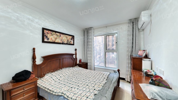 南向的户型，采光好，户型好，视野好-卧室A