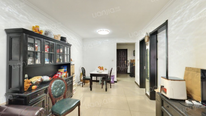 南向的户型，采光好，户型好，视野好-客厅