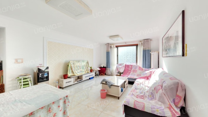 精装修 南北通透4居室 2卫 拎包入住 高楼层-客厅