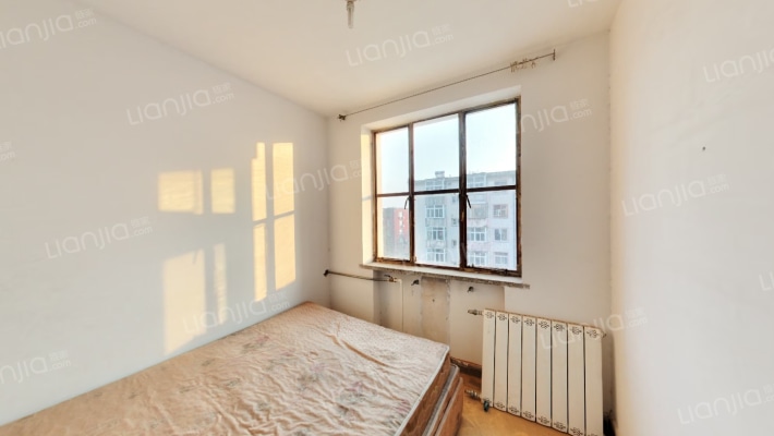 南北通透两居室 满五税费低 停车方便户型方正-卧室B