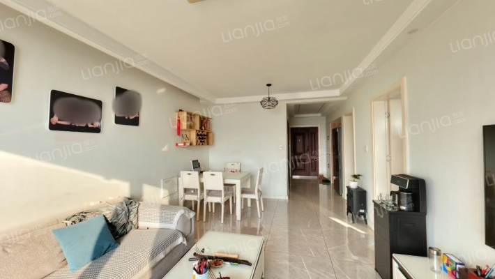 此房业主自住装修格局好交通便利配套设施齐全-客厅