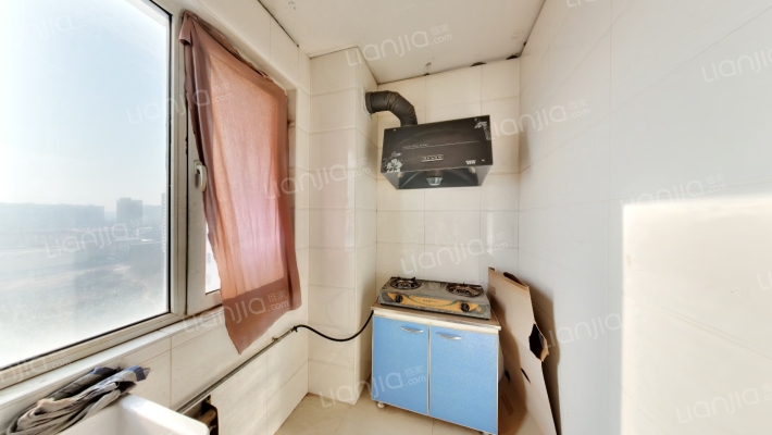 朝南正规一室一厅 简单装修 视野好 户型方正-厨房