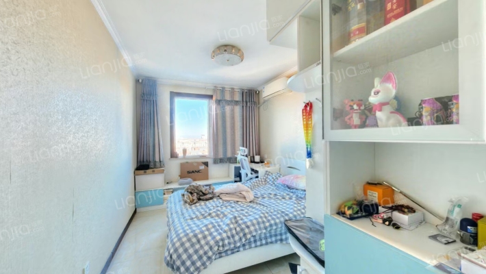 香港豪庭位于涿州市医院旁，838沿线-卧室C