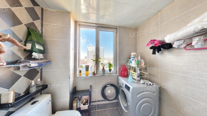 香港豪庭位于涿州市医院旁，838沿线-卫生间B