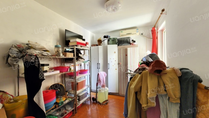 狮子城2居全南户型带装修诚意出售好楼层-卧室B