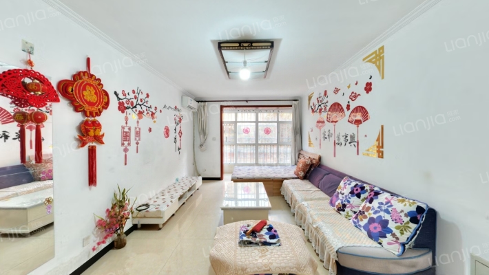 此房南北通透大两居，简单装修，拎包入住-客厅