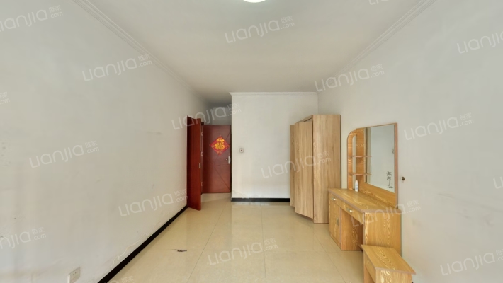 此房南北通透大两居，简单装修，拎包入住-卧室B