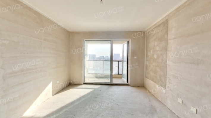 德信御府，房本满二，南北通透大三居，毛坯房随意装修-客厅