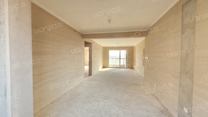 德信御府，房本满二，南北通透大三居，毛坯房随意装修-厨房