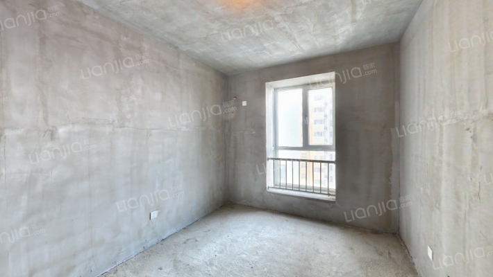 满五唯一 中间楼层 三居采光全天-卧室C