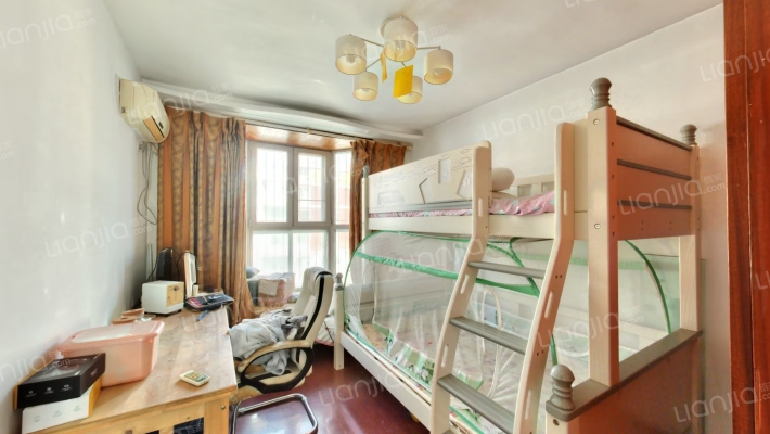 新上板楼南北两居|3层|精装修|业主诚心出售-卧室A