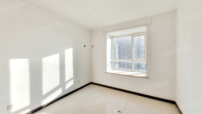 中间楼层 南北通透 视野宽阔 采光充足-卧室C