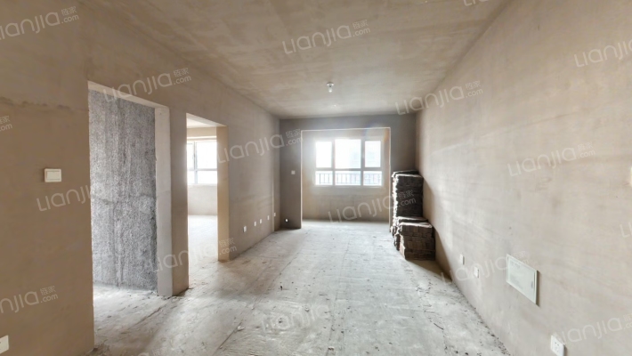 牛津南向两居人车分流，业主急售.居住舒适安全，-客厅