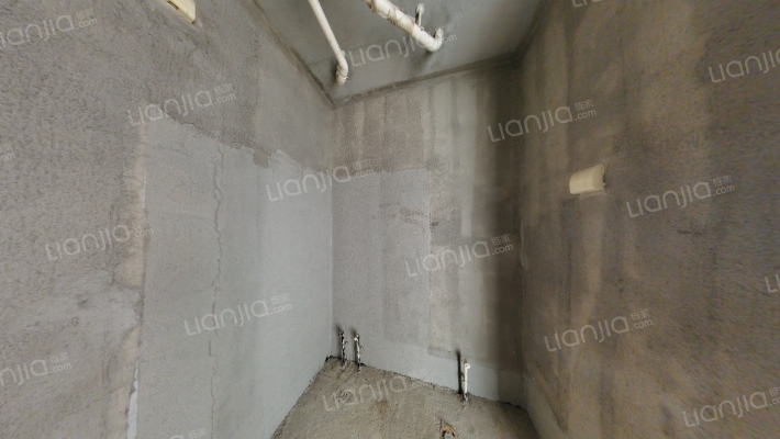 通透南北大F 带防火门 中间楼层 满两年诚意卖-卫生间