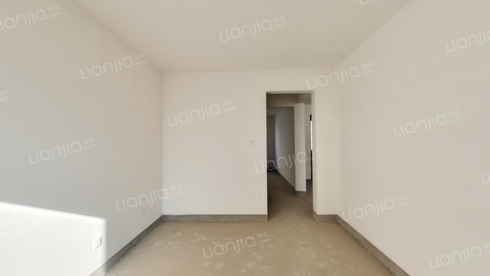 通透南北大F 带防火门 中间楼层 满两年诚意卖-卧室C