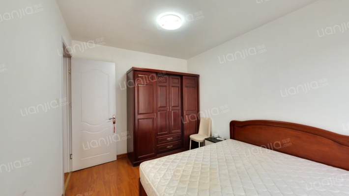 K2狮子城南区 2室1厅 南-卧室B