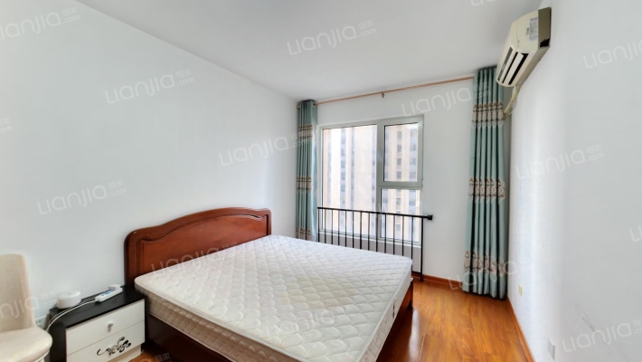 K2狮子城南区 2室1厅 南-卧室B