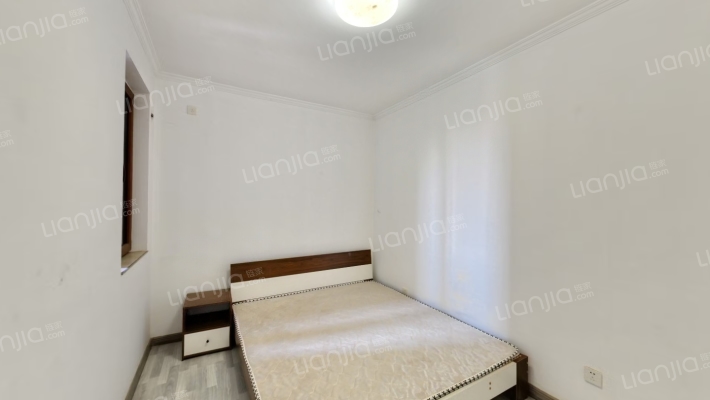 南向三居 小卧室紧挨主卧 可做婴儿房-卧室B