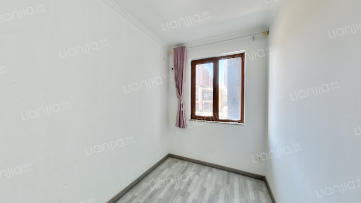 南向三居 小卧室紧挨主卧 可做婴儿房-卧室C