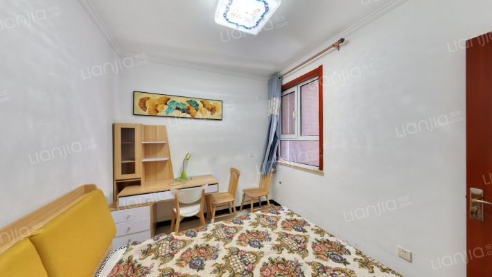 精装修，户型格局方正，视野采光好-卧室B